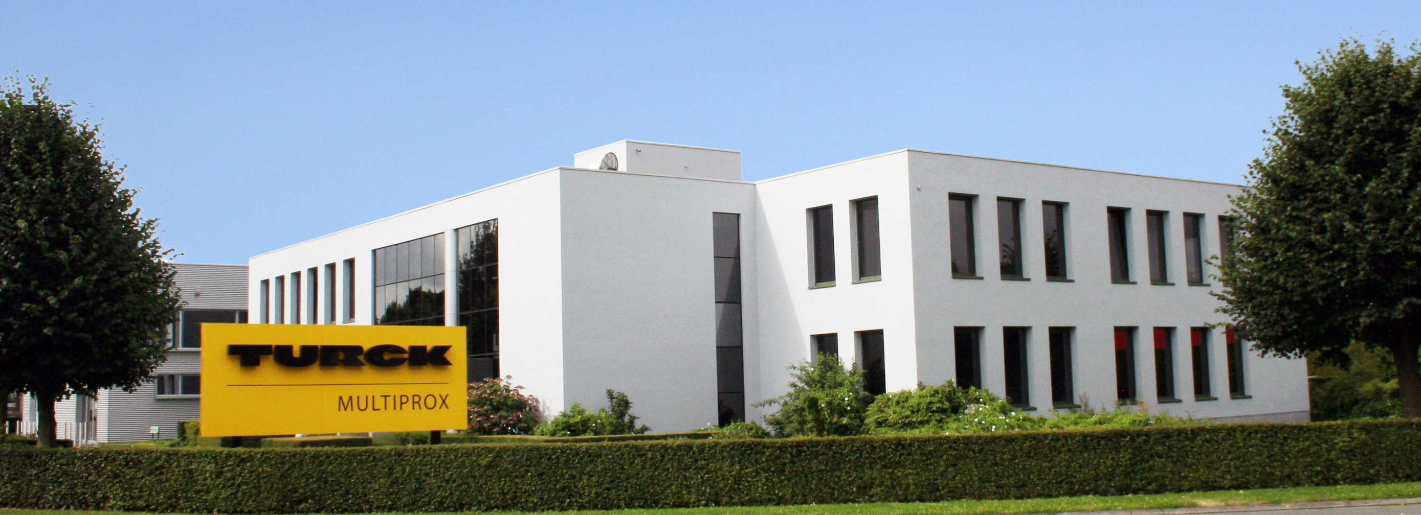 AM205 FOTP22 23 Multiprox gebouw new logo